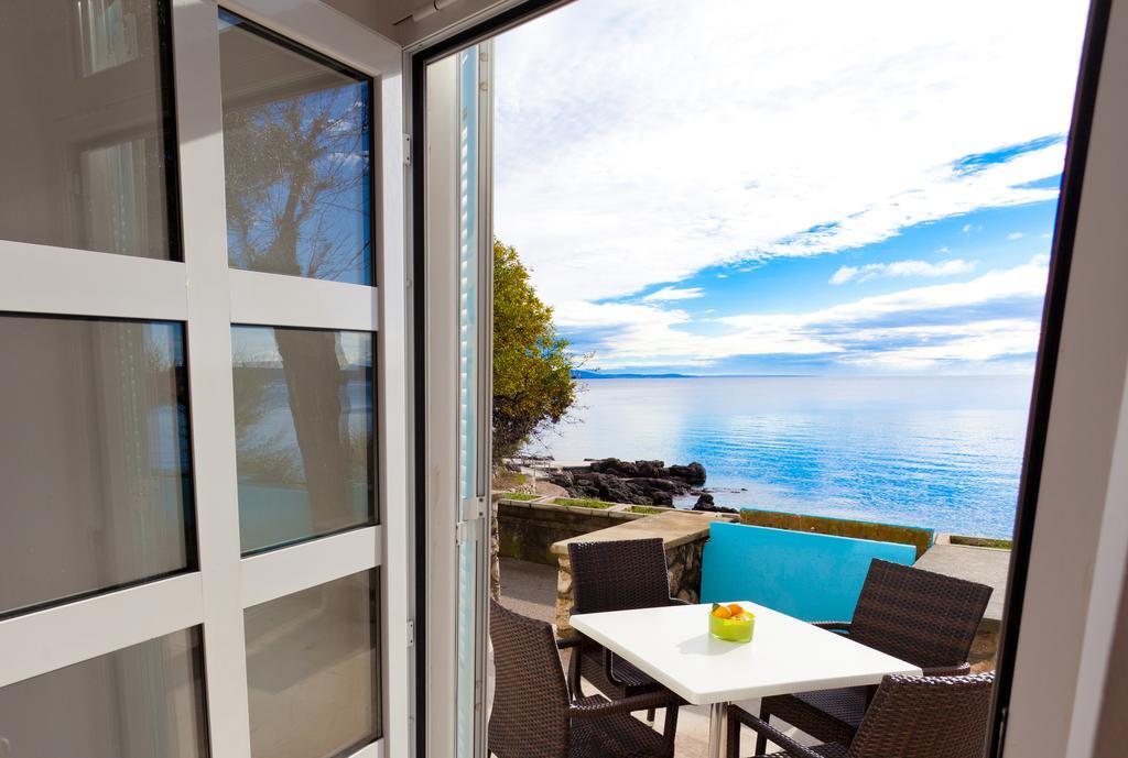 Villa Tamaris - Hotel Resort Drazica كرك الغرفة الصورة
