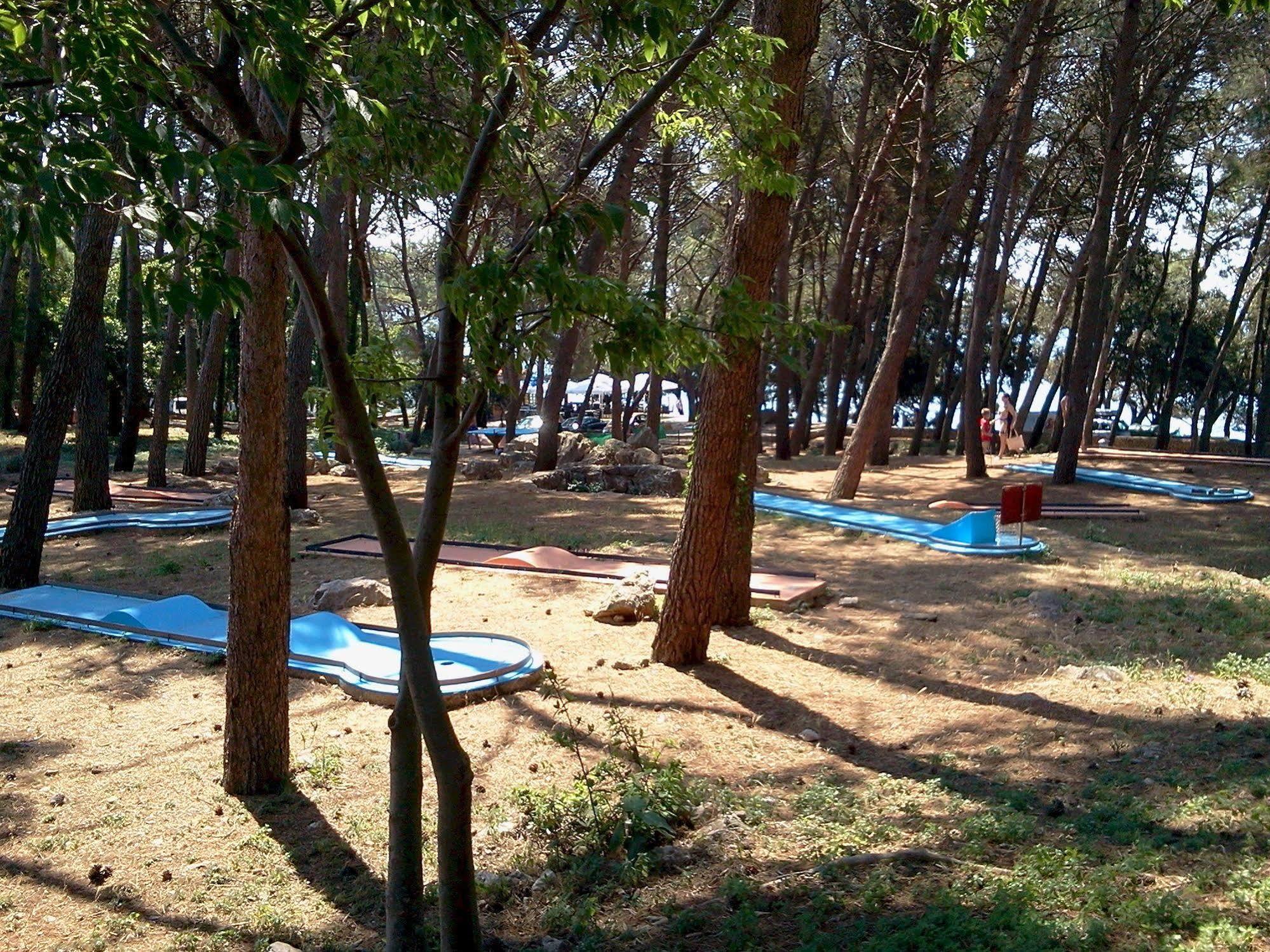 Villa Tamaris - Hotel Resort Drazica كرك المظهر الخارجي الصورة